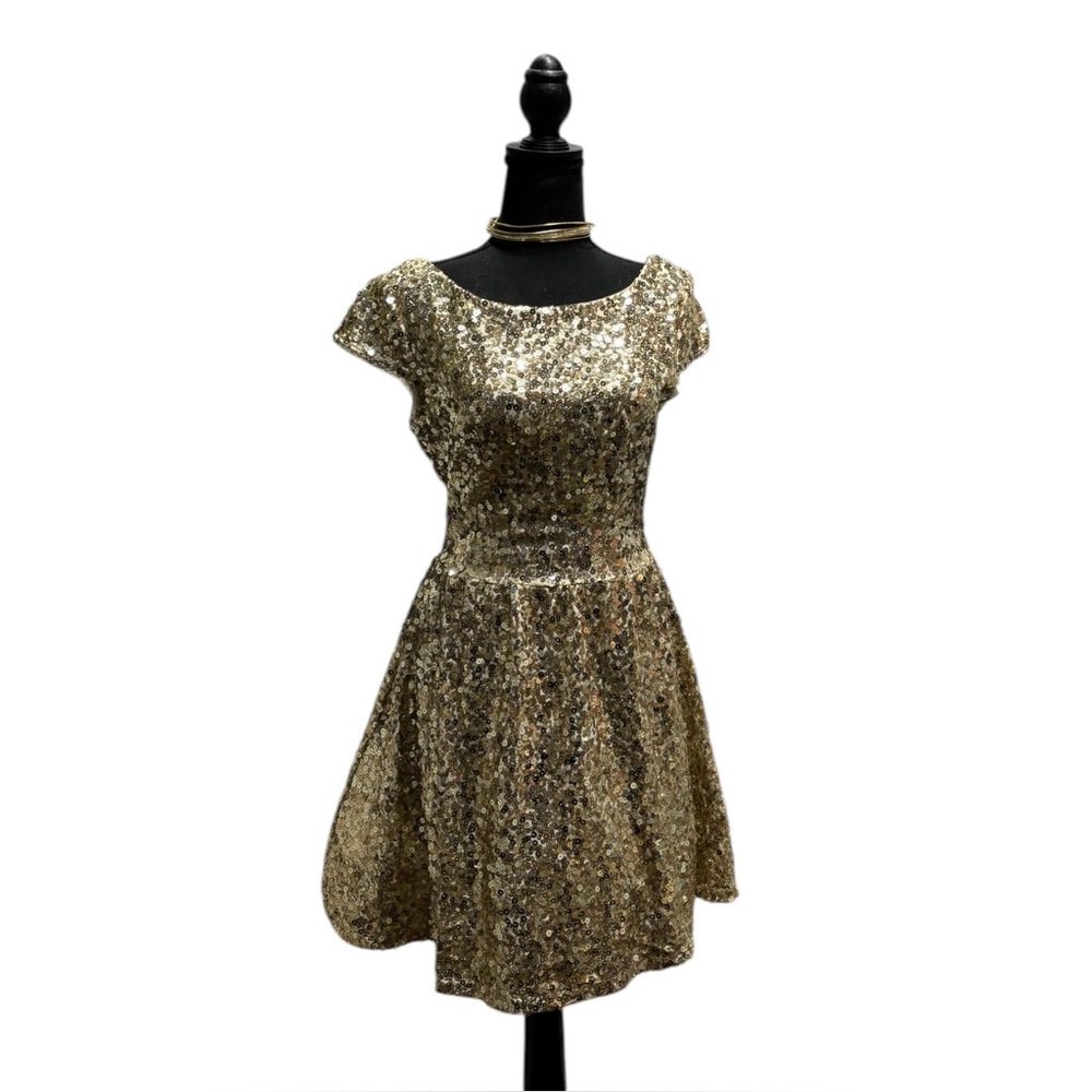 B.Darlin gold sequin dress size 7/8. Cap sleeves low back. Lined with slip.